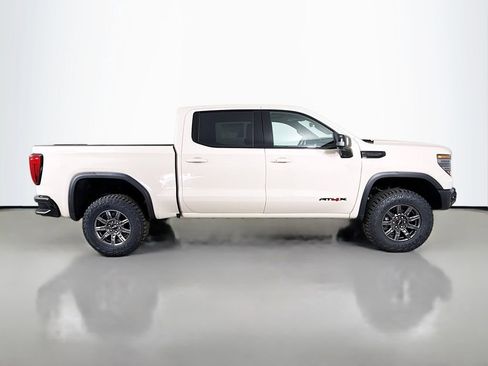 New 2026 GMC Sierra 1500 AT4X w/ LPO, Black Badging Package AWD/4WD image 9
