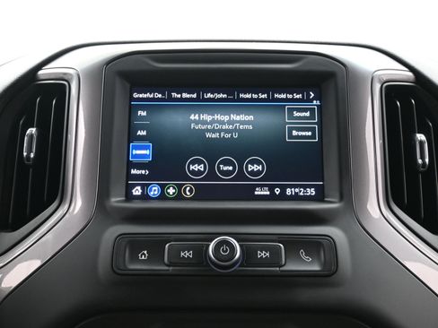 Used 2023 Chevrolet Silverado 2500 Custom w/ Custom Value Package image 38