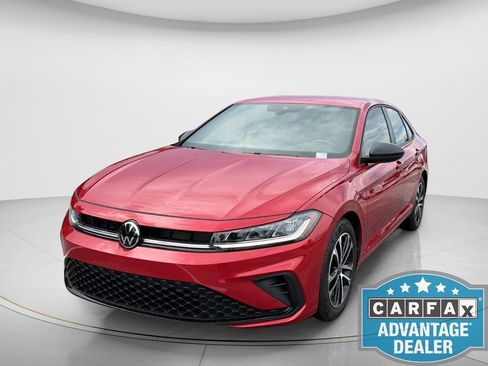 Used 2026 Volkswagen Jetta Sport FWD image 2