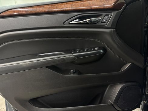 Used 2015 Cadillac SRX Luxury AWD/4WD image 25