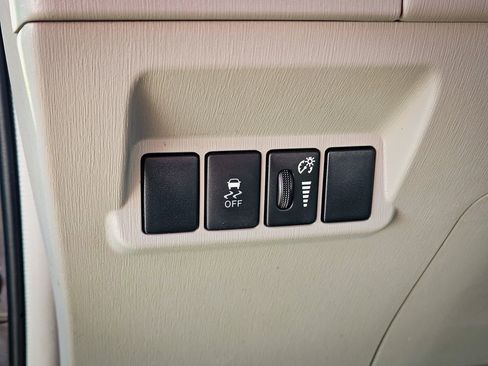 Used 2016 Toyota Prius V Two image 13