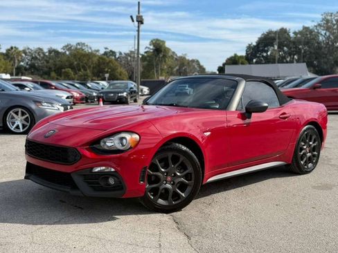 Used 2018 FIAT 124 Spider Abarth image 1