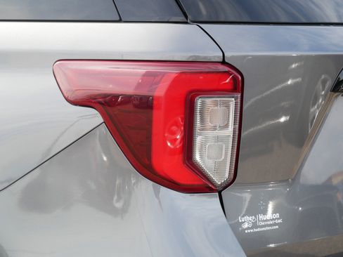 Used 2021 Ford Explorer ST w/ Equipment Group 401A AWD/4WD image 17