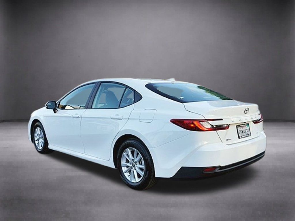 Used 2026 Toyota Camry LE FWD image 7