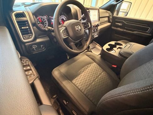 New 2026 RAM 2500 Big Horn AWD/4WD image 12
