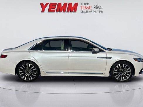 Used 2017 Lincoln Continental Reserve w/ Climate Package image 10