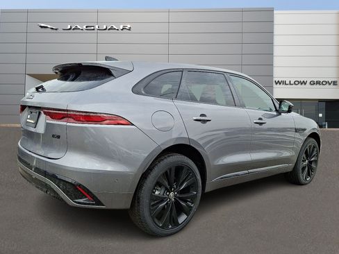 New 2026 Jaguar F-PACE R-Dynamic S AWD/4WD image 2