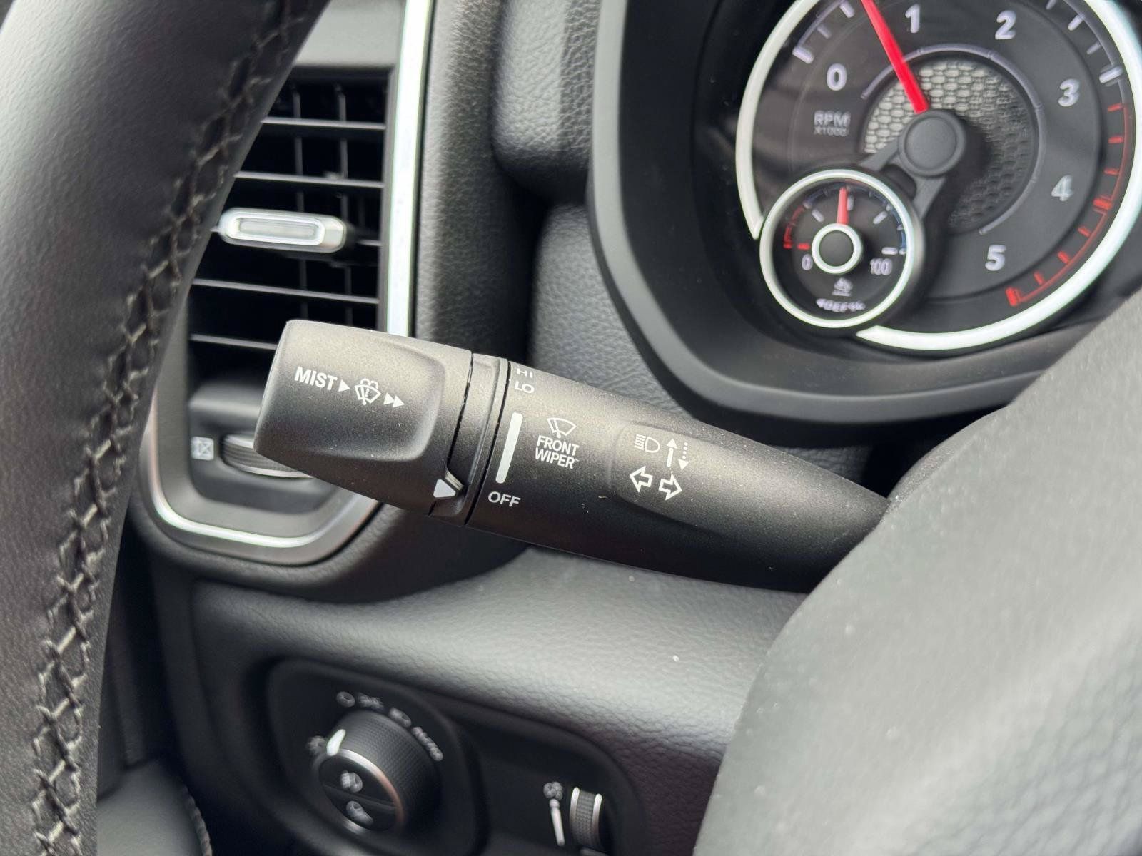 New 2025 RAM 2500 Big Horn AWD/4WD image 14