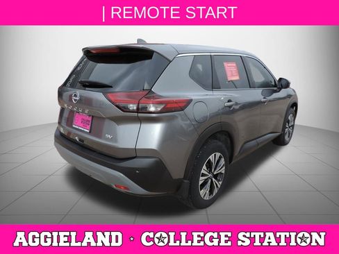 Certified 2023 Nissan Rogue SV FWD image 4