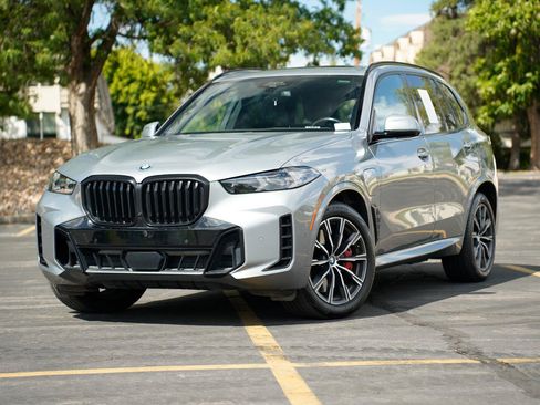 Used 2024 BMW X5 xDrive50e w/ M Sport Package AWD/4WD image 1
