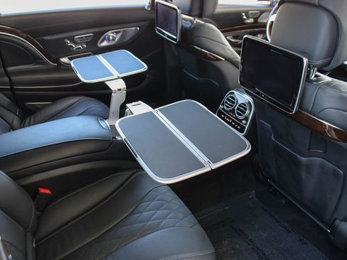 Used 2016 Mercedes-Benz Maybach S 600 image 12