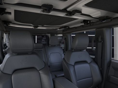New 2026 Ford Bronco Badlands AWD/4WD image 12