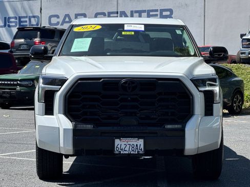 Used 2024 Toyota Tundra Limited w/ TRD Off-Road Package AWD/4WD image 10