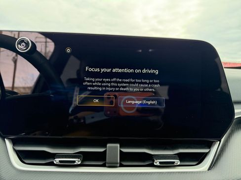 Used 2025 Chevrolet Equinox LT image 21