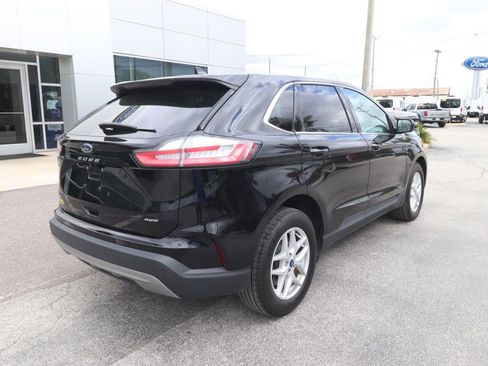 Used 2022 Ford Edge SEL image 8