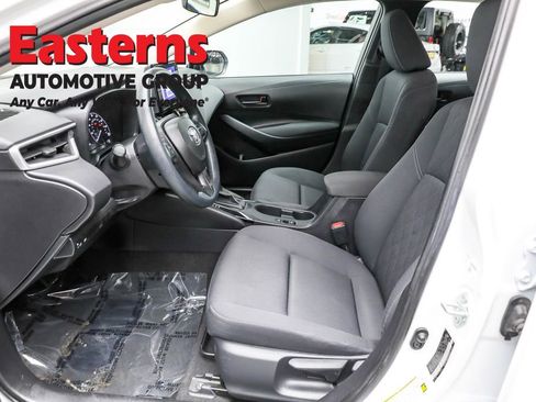 Used 2024 Toyota Corolla LE FWD image 14