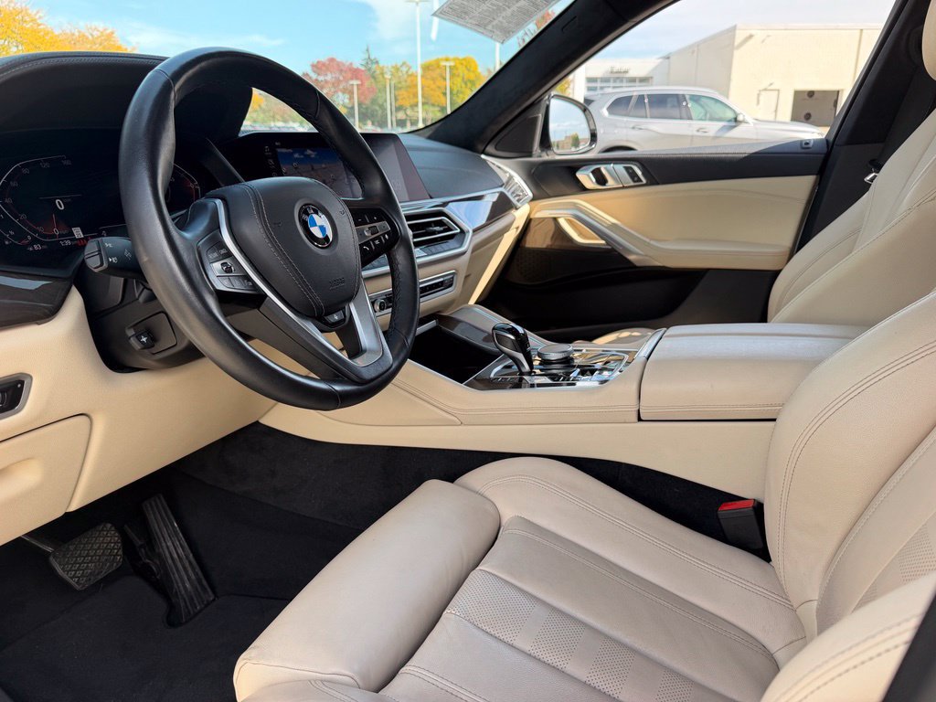 Used 2022 BMW X6 xDrive40i w/ Premium Package AWD/4WD image 4