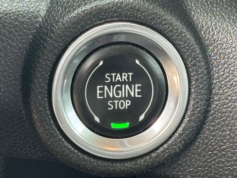 Used 2021 Chevrolet TrailBlazer LT w/ Convenience Package image 20