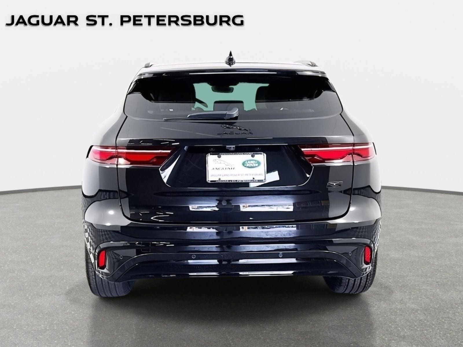 Used 2026 Jaguar F-PACE R-Dynamic S AWD/4WD image 6