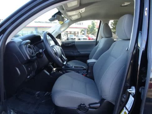 Certified 2023 Toyota Tacoma SR image 18