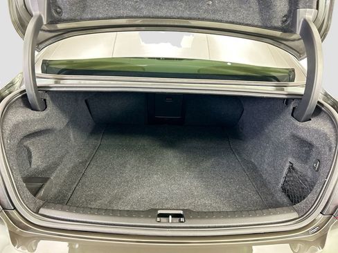 Used 2020 Volvo S60 T5 Momentum image 26