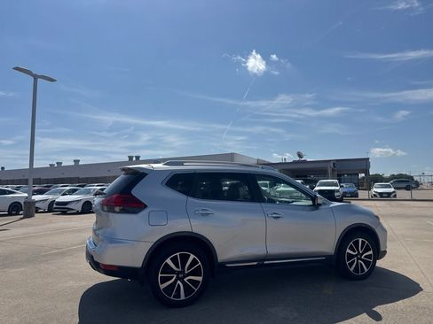 Certified 2017 Nissan Rogue SL w/ SL Premium Package AWD/4WD image 22