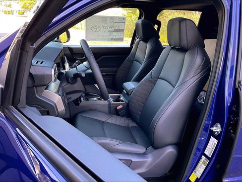 New 2024 Toyota Tacoma TRD Sport image 9