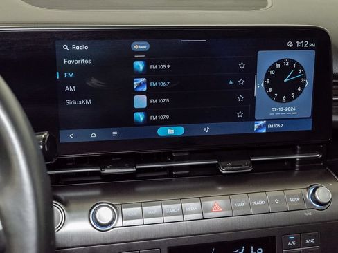 Used 2025 Hyundai Kona SEL FWD image 17