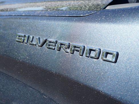 Used 2021 Chevrolet Silverado 1500 Custom image 2