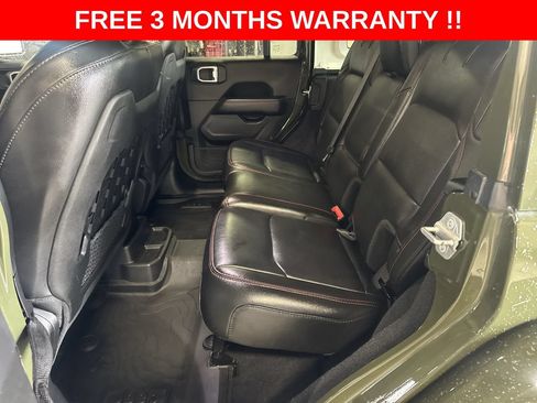Used 2022 Jeep Wrangler Unlimited Rubicon w/ LED Lighting Group AWD/4WD image 22