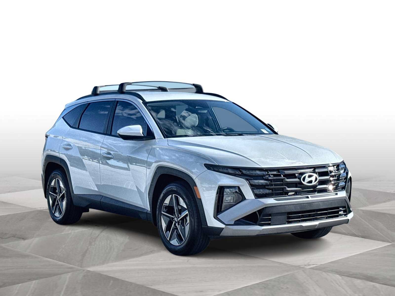 Used 2026 Hyundai Tucson SEL Plus FWD image 2
