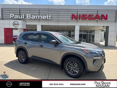 Certified 2026 Nissan Rogue S FWD image 16