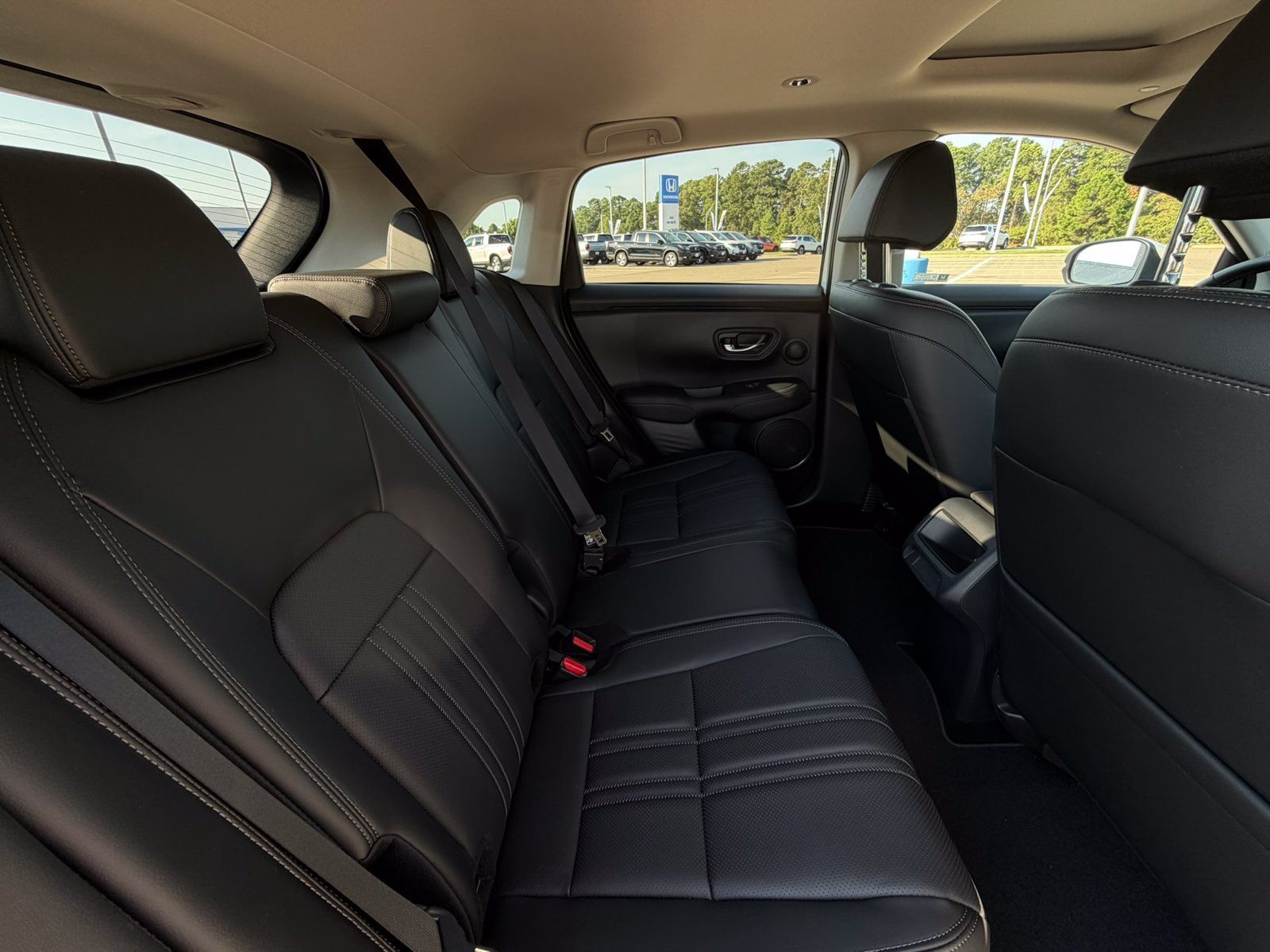 Certified 2026 Honda HR-V EX-L image 29