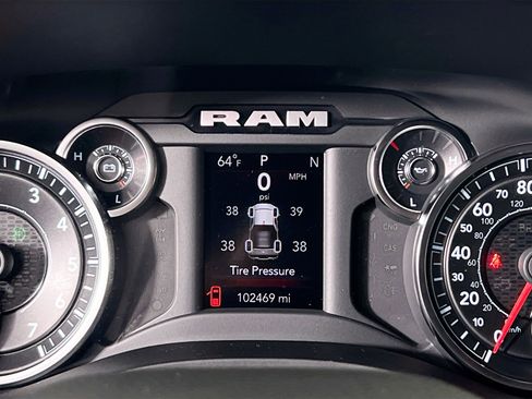 Used 2021 RAM 1500 Big Horn RWD image 23