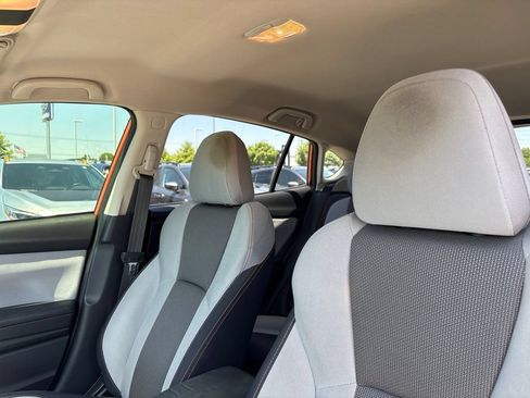 Used 2019 Subaru Crosstrek 2.0i Premium w/ Eyesight System AWD/4WD image 4
