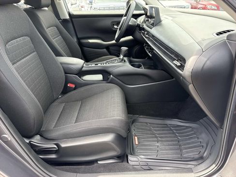 Used 2023 Honda HR-V LX image 25