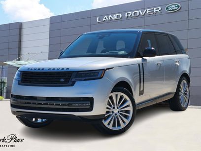 New 2025 Land Rover Range Rover SE