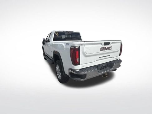 Used 2022 GMC Sierra 2500 SLT w/ SLT Convenience Package AWD/4WD image 3