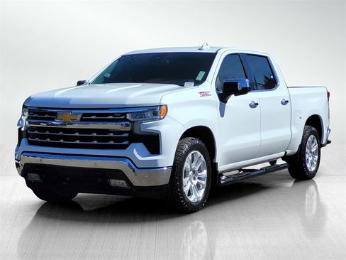 Used 2023 Chevrolet Silverado 1500 LTZ w/ LTZ Convenience Package II image 9