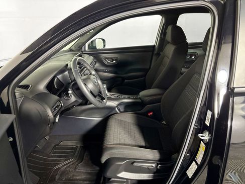 Used 2024 Honda HR-V Sport image 11