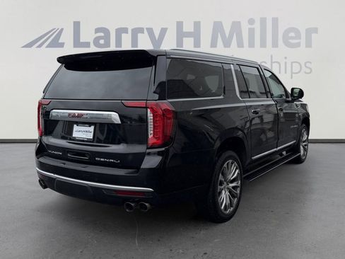 Used 2021 GMC Yukon XL Denali w/ Denali Premium Package AWD/4WD image 5