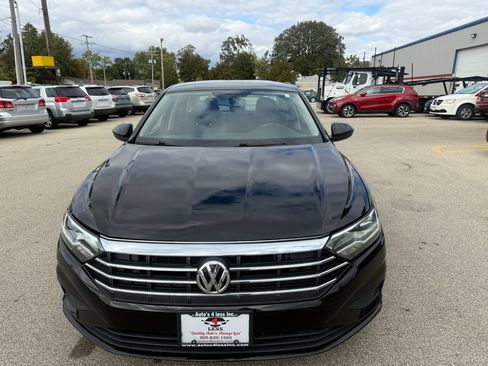 Used 2021 Volkswagen Jetta S image 4