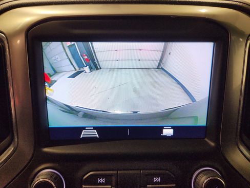 Certified 2021 Chevrolet Silverado 1500 RST image 9