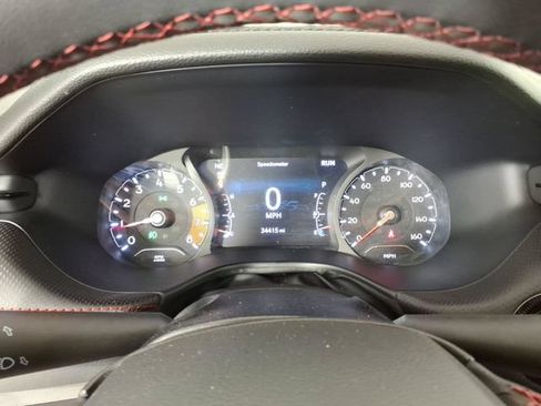 Used 2023 Jeep Compass Trailhawk AWD/4WD image 18