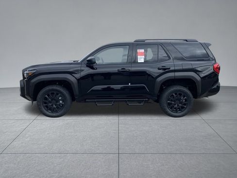New 2026 Toyota 4Runner SR5 image 4