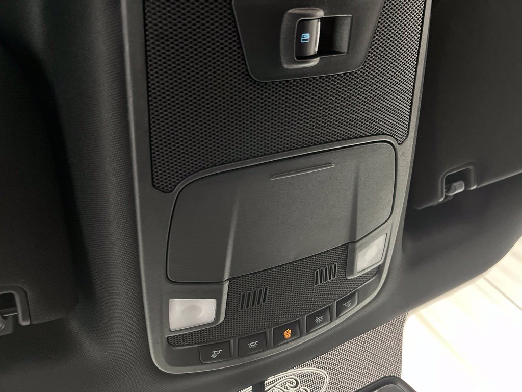 Used 2018 Ford F150 XLT w/ Equipment Group 302A Luxury AWD/4WD image 16