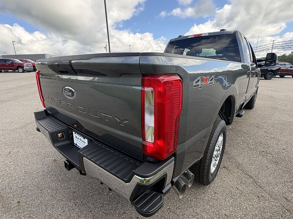 New 2026 Ford F250 XLT AWD/4WD image 5