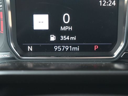 Used 2020 GMC Sierra 1500 AT4 w/ AT4 Premium Package image 13