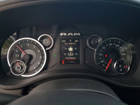 Certified 2025 RAM 1500 Big Horn image 33