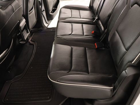 Used 2025 RAM 1500 Limited image 13